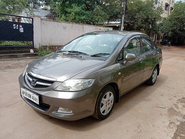 Used Honda City ZX GXi in Hyderabad