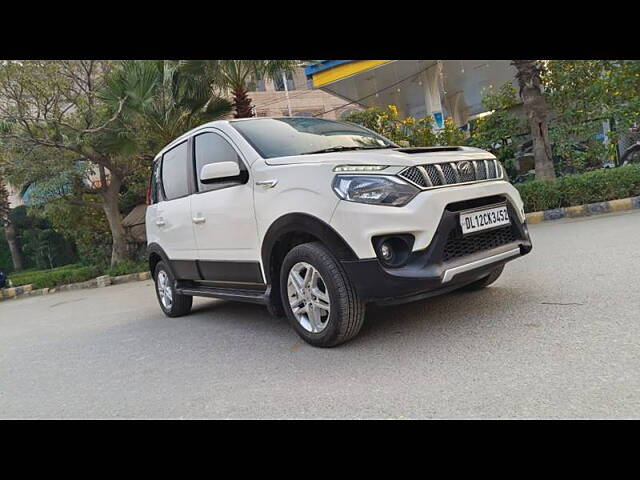 Used Mahindra NuvoSport N8 AMT in Delhi