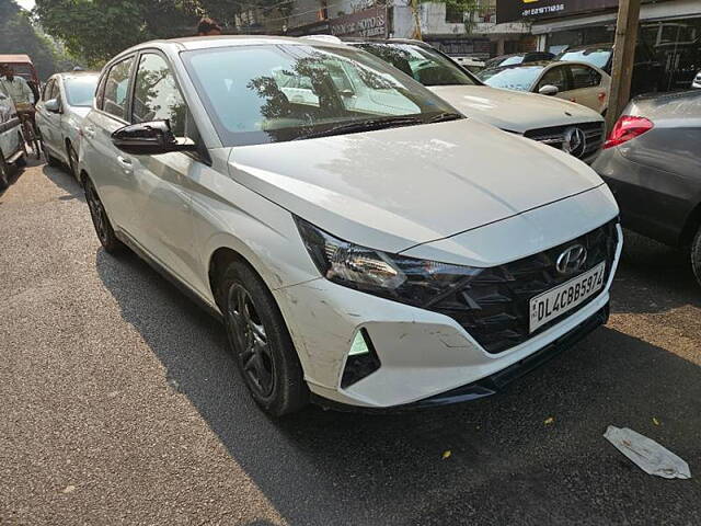 Used Hyundai i20 [2020-2023] Sportz 1.2 MT [2020-2023] in Delhi