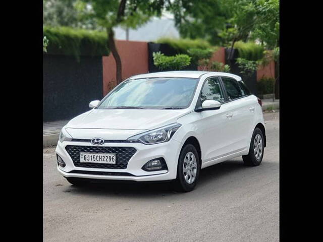 Used Hyundai Elite i20 [2018-2019] Sportz 1.2 in Surat