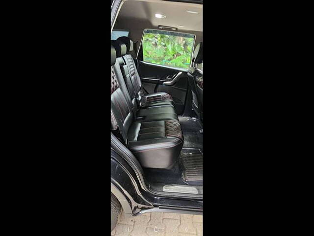 Used Mahindra XUV500 W9 [2018-2020] in Delhi