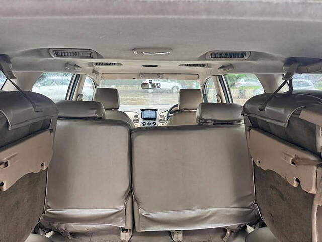 Used Toyota Innova [2005-2009] 2.5 G4 8 STR in Mumbai