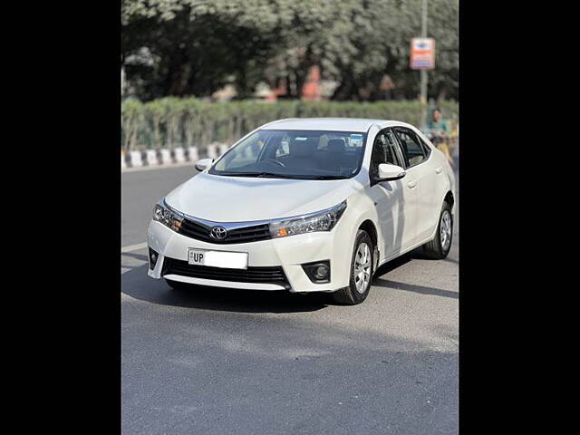 Used 2014 Toyota Corolla Altis in Delhi