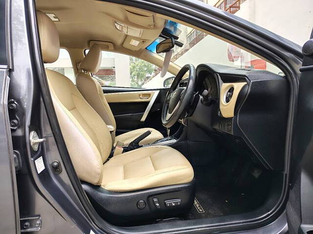 Used Toyota Corolla Altis [2014-2017] VL AT Petrol in Delhi