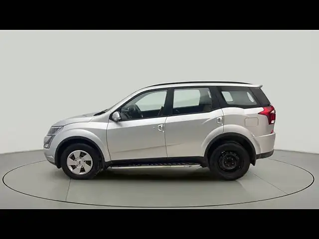 Used Mahindra XUV500 W7 AT [2018-2020] in Delhi
