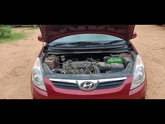 Used Hyundai i20 [2010-2012] Magna 1.2 in Hyderabad