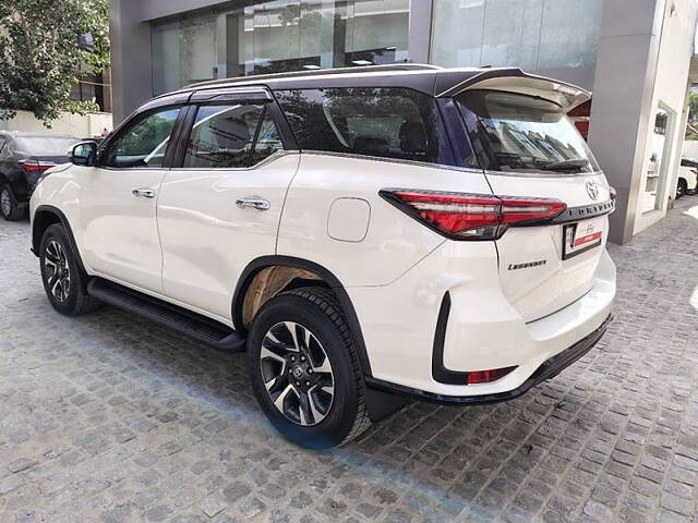 Used Toyota Fortuner Legender 2.8 4X2 AT in Delhi