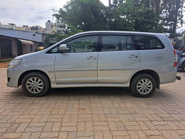 Used Toyota Innova [2005-2009] 2.5 V 7 STR in Bangalore