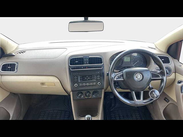 Used Skoda Rapid [2014-2015] 1.5 TDI CR Ambition Plus AT in Indore