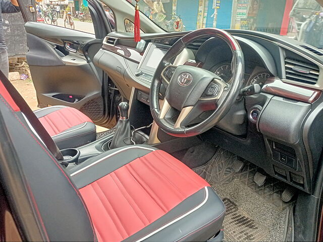 Used Toyota Innova Crysta [2016-2020] 2.4 VX 8 STR [2016-2020] in Kolkata