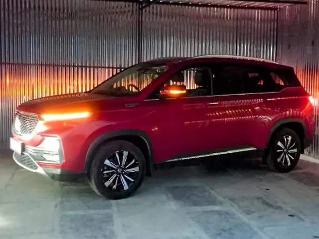 Used MG Hector Plus [2020-2023] Sharp Hybrid 1.5 Petrol in Hyderabad