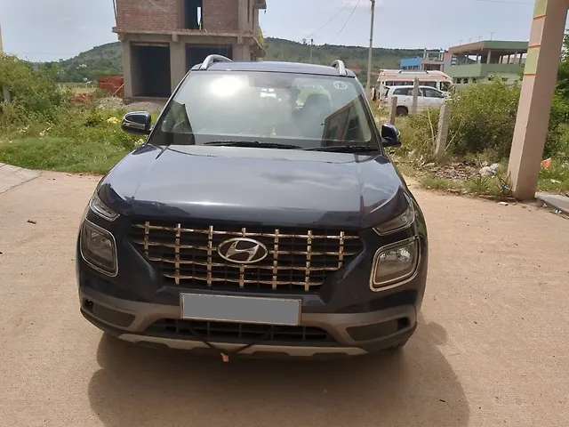 Used 2021 Hyundai Venue in Tirupati