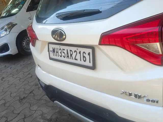 Used Mahindra XUV300 [2019-2024] W8 (O) 1.2 Petrol AMT [2021] in Nagpur