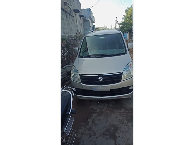 Used Maruti Suzuki Wagon R 1.0 [2010-2013] VXi in Guntur