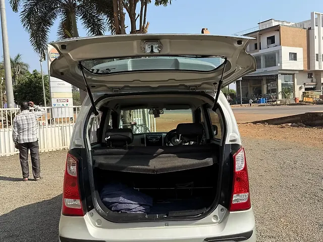 Used Maruti Suzuki Wagon R 1.0 [2014-2019] LXI in Chandrapur