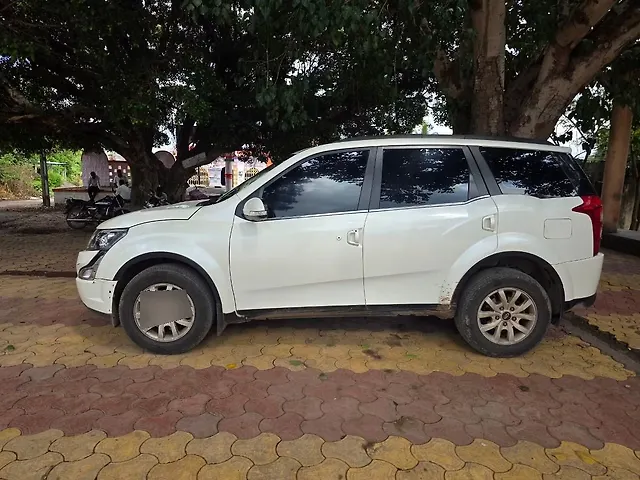 Used 2017 Mahindra XUV500 in Sangli