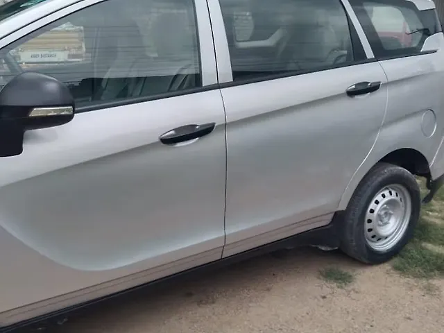 Used 2020 Mahindra Marazzo in Hyderabad