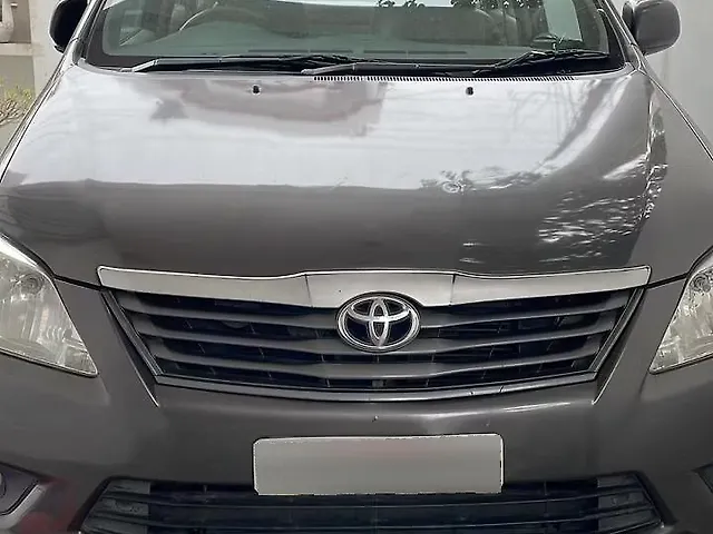Used 2013 Toyota Innova in Lucknow