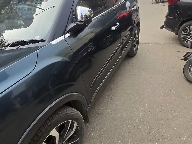 Used 2021 Mahindra XUV300 in Ghaziabad Used 2021 Mahindra XUV300 in Ghaziabad