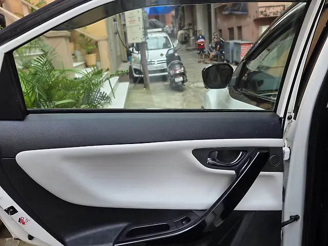 Used Tata Nexon EV Empowered Plus Long Range in Dehradun