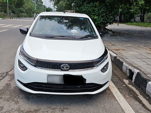 Used 2021 Tata Altroz in Delhi