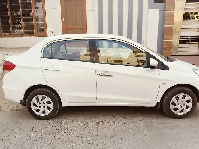 Used 2014 Honda Amaze in Sriganganagar