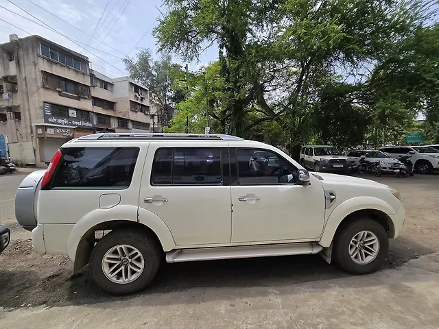 Used 2012 Ford Endeavour in Nashik