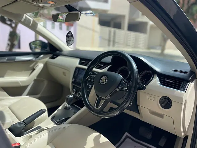 Used 2017 Skoda Octavia in Bangalore