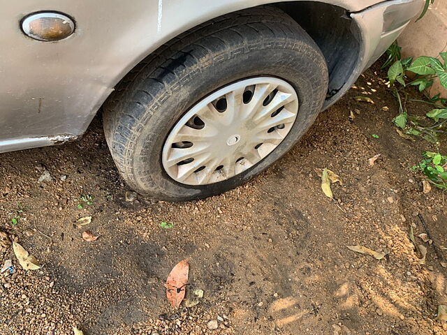 Used Ford Ikon [1999-2003] 1.3 CLXi in Hyderabad