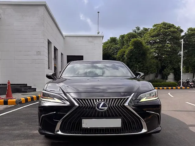 Used 2019 Lexus ES in Delhi