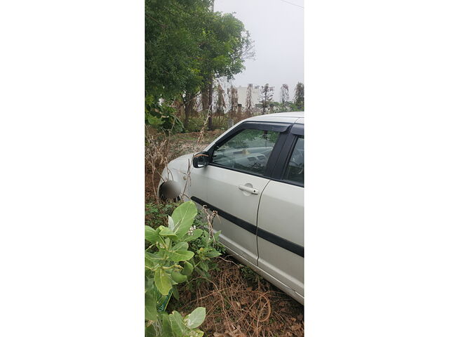 Used Maruti Suzuki Swift  [2010-2011] LXi 1.2 BS-IV in Meerut