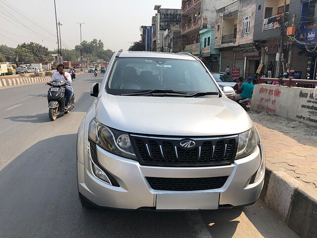 Used 2017 Mahindra XUV500 in Delhi