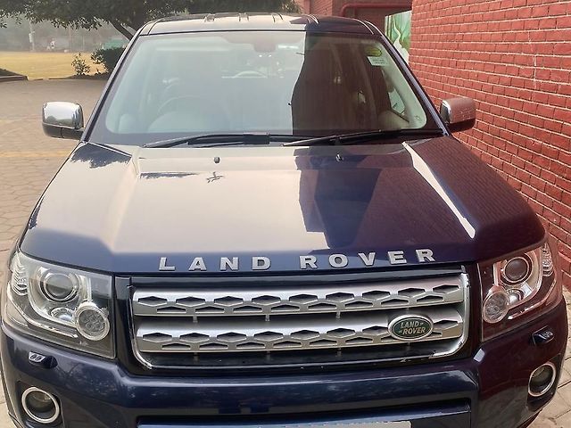 Used 2015 Land Rover Freelander in Mumbai