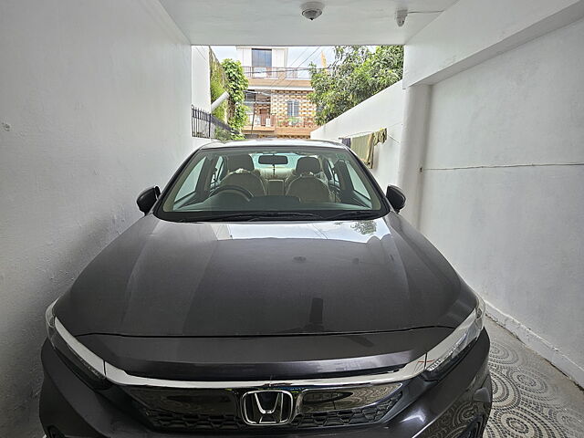 Used 2018 Honda Amaze in Dehradun