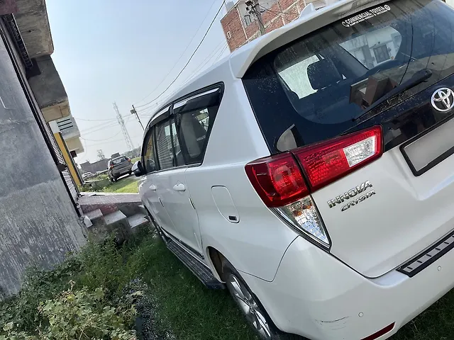 Used Toyota Innova Crysta GX 8 STR in Rudrapur