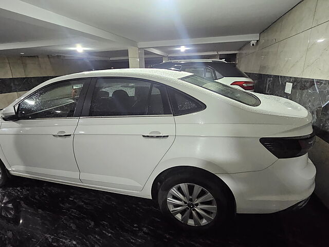 Used Volkswagen Virtus Highline 1.0 TSI MT [2023-2024] in Delhi