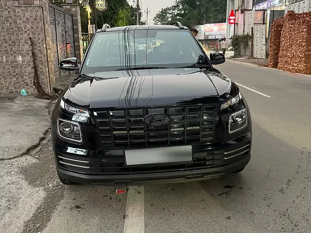 Used 2023 Hyundai Venue in Dehradun