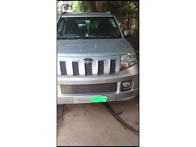 Used Mahindra TUV300 [2015-2019] T8 AMT in Delhi