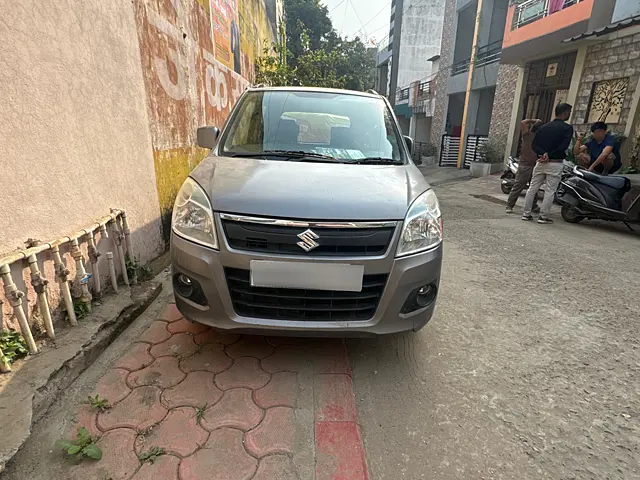 Used 2016 Maruti Suzuki Wagon R in Indore
