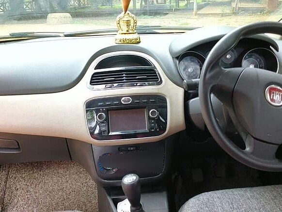 Used Fiat Punto Evo Active Multijet 1.3 90 hp in Pune