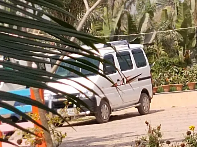 Used 2021 Maruti Suzuki Eeco in Kolkata
