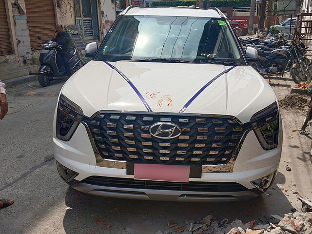 Used 2024 Hyundai Alcazar in Agra