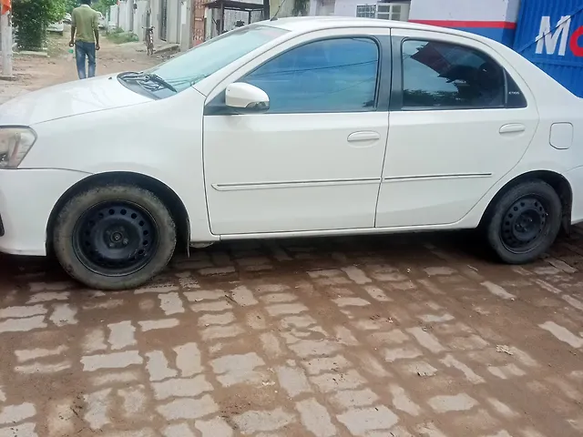 Used Toyota Platinum Etios VD in Lucknow
