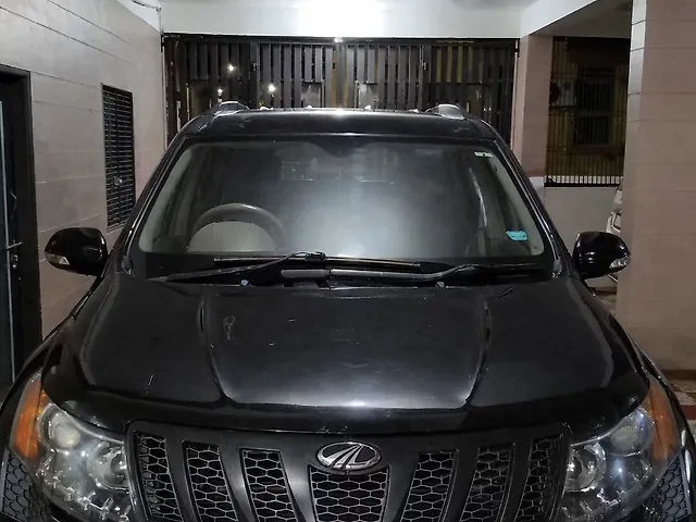 Used 2013 Mahindra XUV500 in Junagadh Used 2013 Mahindra XUV500 in Junagadh