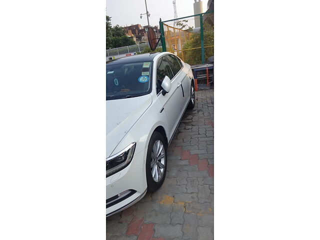 Used Volkswagen Passat Highline in Delhi