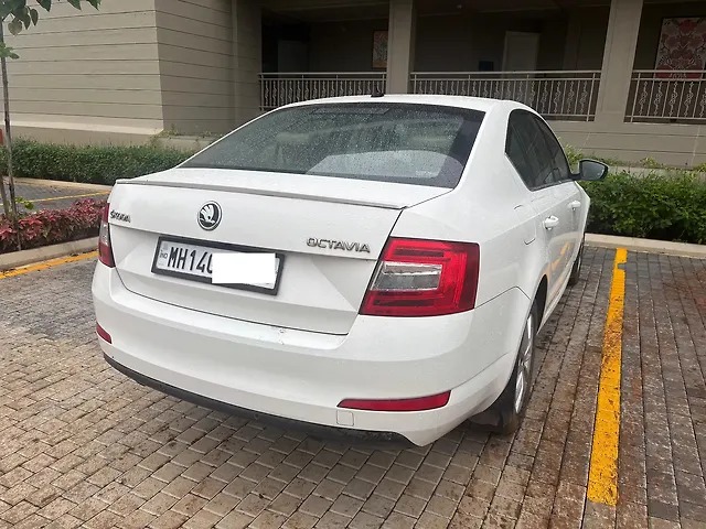 Used 2017 Skoda Octavia in Pune Used 2017 Skoda Octavia in Pune