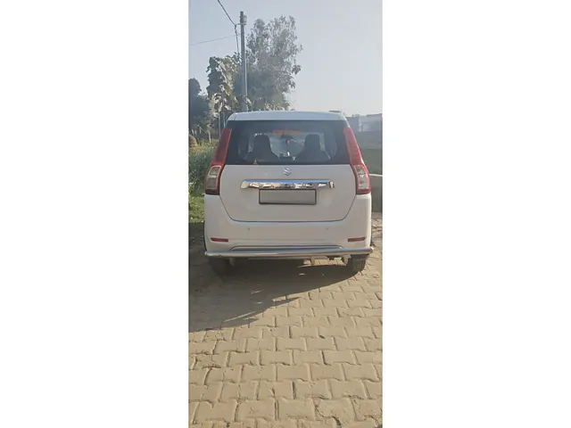 Used 2022 Maruti Suzuki Wagon R in Azamgarh