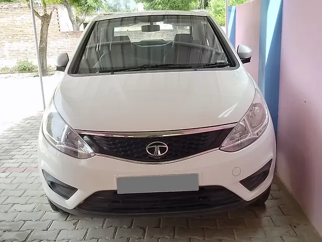Used 2015 Tata Zest in Lucknow