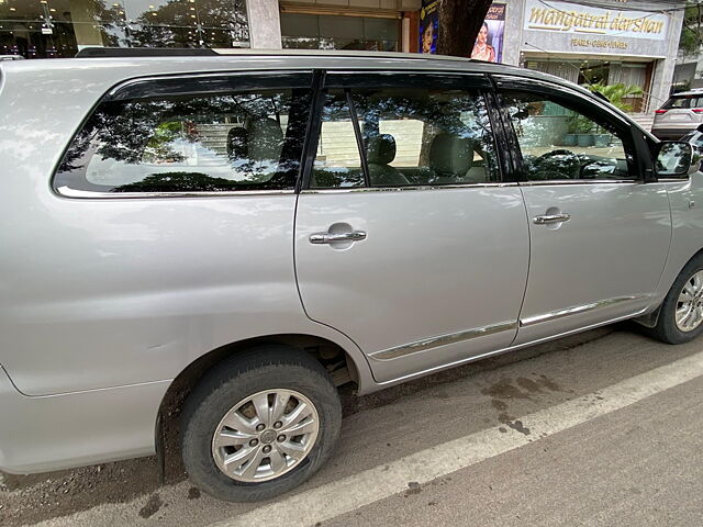 Used Toyota Innova [2009-2012] 2.5 VX 7 STR in Hyderabad