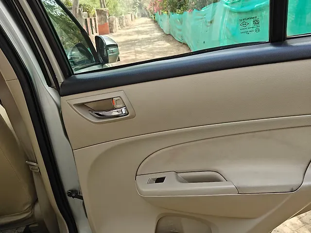 Used Maruti Suzuki Swift DZire [2011-2015] VXI in Delhi